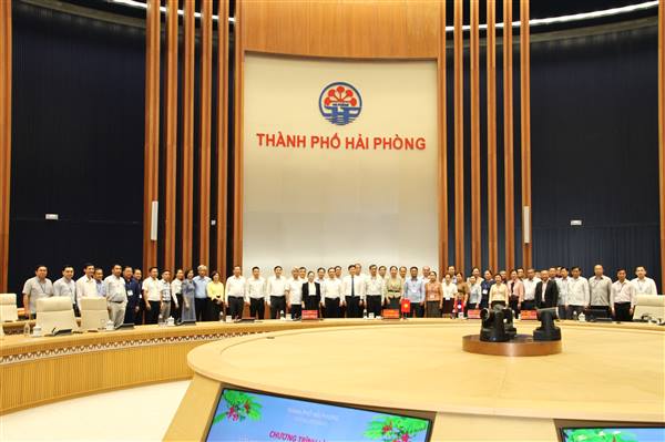 Đoàn cán bộ cấp Vụ Đảng Nhân dân Cách mạng Lào thăm và làm việc tại Hải Phòng
