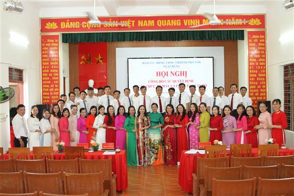 Xã An Hưng công bố các Nghị quyết, Quyết định về tổ chức bộ máy và công tác cán bộ sau sáp nhập