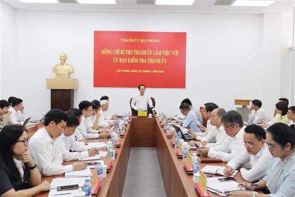 Nâng cao chất lượng đội ngũ, tăng cường kỷ cương và đẩy mạnh chuyển đổi số trong ngành kiểm tra