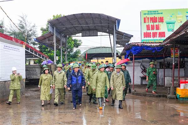 Hải Phòng phải chạy đua với thời gian, huy động tối đa lực lượng, đảm bảo an toàn tuyệt đối cho Nhân dân trước, trong và sau bão
