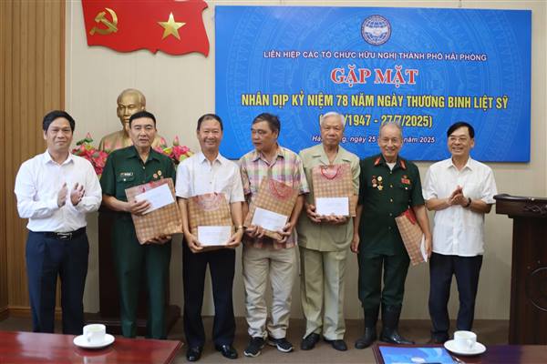 Liên hiệp các tổ chức Hữu nghị thành phố gặp mặt tri ân hội viên thương binh nhân dịp 27/7