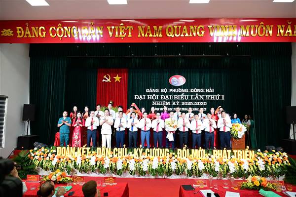 Đảng bộ phường Đông Hải quyết tâm thực hiện mục tiêu phát triển thành đô thị công nghiệp, dịch vụ hiện đại trong nhiệm kỳ 2025-2030