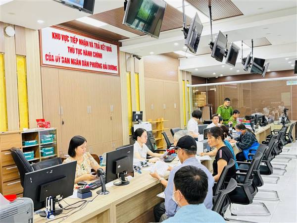 Phát huy hiệu quả sau 01 tháng triển khai mô hình chính quyền địa phương hai cấp, Hải Phòng đặt mục tiêu số hóa toàn diện thủ tục hành chính đến cuối năm 2025 