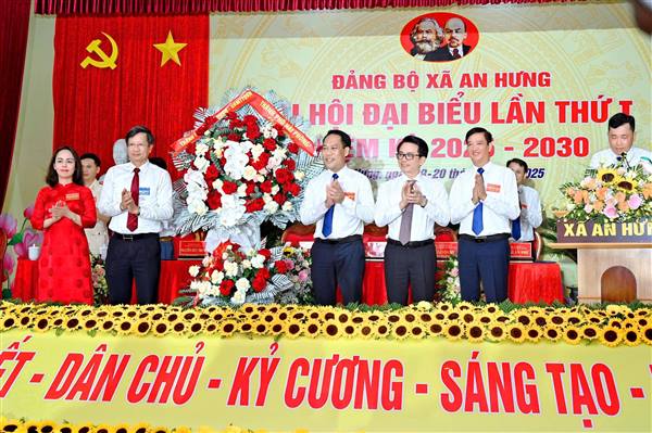 Quyết tâm xây dựng xã An Hưng phát triển ngày càng bền vững và hiện đại
