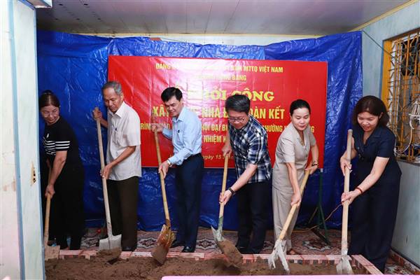 Khởi công xây mới nhà “Đại đoàn kết” cho hộ có hoàn cảnh khó khăn trên địa bàn phường Hồng Bàng