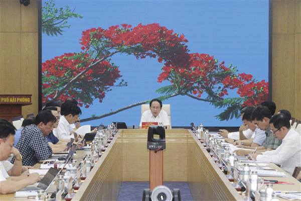 Ban Thường vụ Thành uỷ cho ý kiến về chủ trương đầu tư Công viên Tượng đài Cát Bi và việc triển khai mô hình chính quyền địa phương 02 cấp
