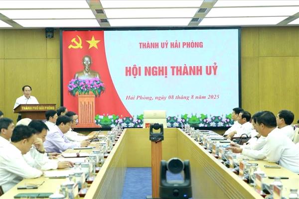Hội nghị Thành uỷ thông báo nhanh kết quả Hội nghị lần thứ 12, Ban Chấp hành Trung ương Đảng khoá XIII