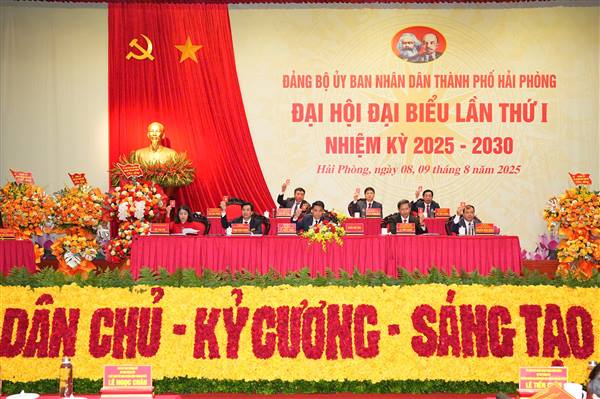 Đảng bộ UBND thành phố tiếp tục kế thừa và phát huy truyền thống của “Xứ Đông văn hiến, Đất Cảng anh hùng”