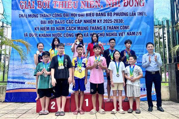 Hơn 50 vận động viên tham gia giải Bơi thiếu niên, nhi đồng phường Lê Chân năm 2025