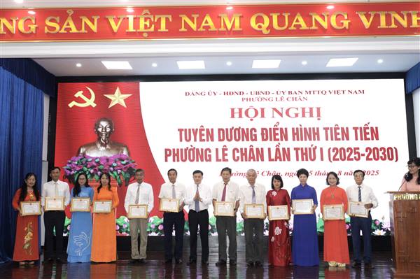 Phường Lê Chân tuyên dương điển hình tiên tiến phường lần thứ I, giai đoạn 2025 - 2030