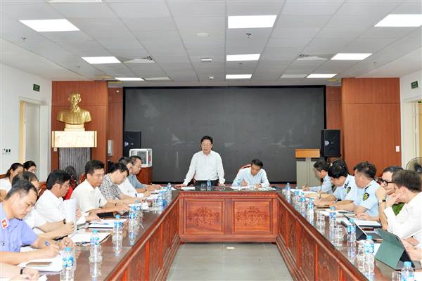 Ban Pháp chế HĐND thành phố giám sát về công tác đấu tranh, phòng chống buôn lậu, gian lận thương mại và hàng giả trên địa bàn thành phố