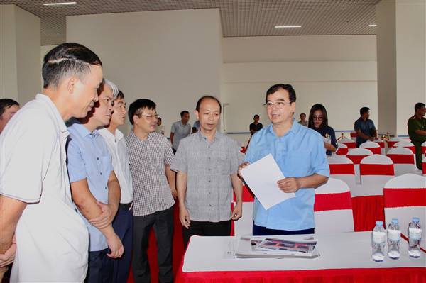 Khẩn trương hoàn thành công tác chuẩn bị Lễ khánh thành Dự án đầu tư xây dựng Bệnh viện Phụ sản Hải Dương giai đoạn 2