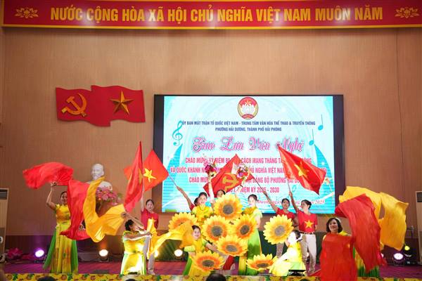 Giao lưu văn nghệ “Sáng mãi niềm tin theo Đảng” Kỷ niệm 80 năm Cách mạng Tháng Tám, Quốc khánh 2/9 và chào mừng thành công Đại hội Đảng bộ phường Hải Dương