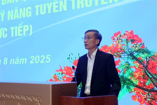 Hội nghị phổ biến Luật Ban hành Văn bản quy phạm pháp luật và kỹ năng tuyên truyền miệng 
