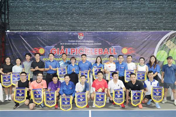 Sôi nổi giải thể thao môn Pickleball Đoàn Thanh niên UBND thành phố (mở rộng) năm 2025