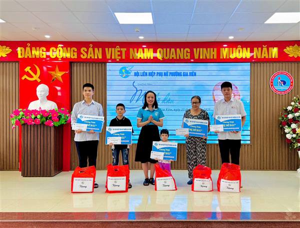 Phường Gia Viên lan tỏa yêu thương đến trẻ em có hoàn cảnh khó khăn trên địa bàn
