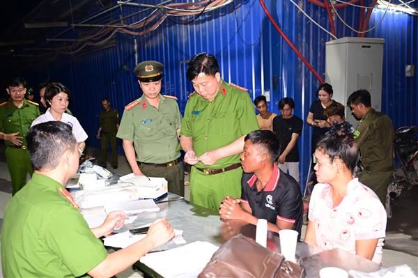 Triển khai toàn diện các giải pháp “giảm cung, giảm cầu” ma túy trên địa bàn thành phố