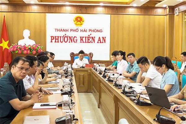 Cán bộ lãnh đạo phường Kiến An, Phù Liễn tham gia bồi dưỡng kiến thức, kỹ năng lãnh đạo, quản lý cấp cơ sở