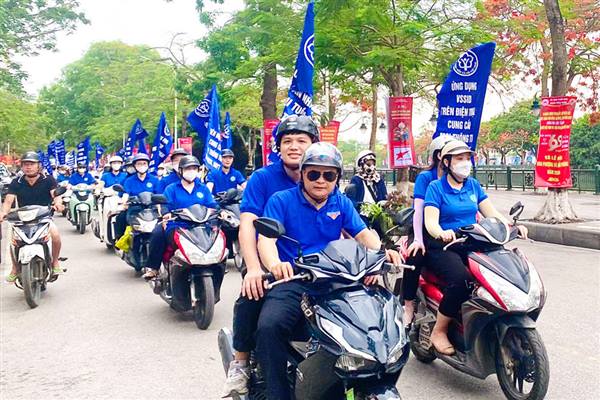 Khắc phục tình trạng chậm đóng BHXH, BHYT, BHTN trên địa bàn thành phố