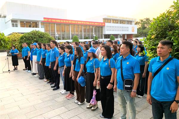 Gần 300 cán bộ, đoàn viên Công đoàn Khu Công nghiệp phía Đông Hải Phòng tham gia Chương trình “Cảm ơn người lao động” năm 2025