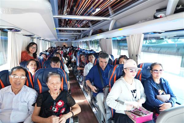 Thông tin, hướng dẫn lịch trình đưa đón miễn phí Nhân dân thành phố tham quan Triển lãm thành tựu Đất nước tại Trung tâm Triển lãm Quốc gia
