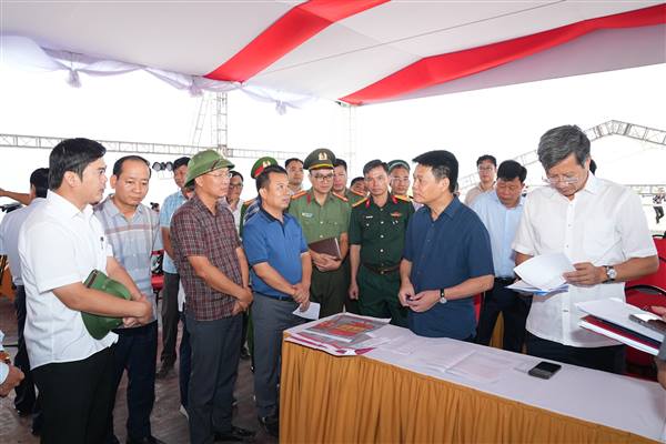 Chủ tịch UBND thành phố Lê Ngọc Châu kiểm tra công tác chuẩn bị Lễ khởi công 02 dự án lớn thuộc Khu kinh tế ven biển phía Nam Hải Phòng