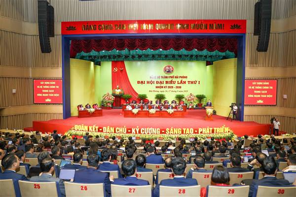 Phiên làm việc thứ hai của Đại hội đại biểu Đảng bộ thành phố Hải Phòng lần thứ I, nhiệm kỳ 2025 - 2030