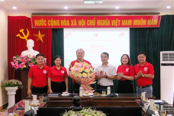 Công bố Quyết định hợp nhất Hội Chữ thập đỏ thành phố Hải Phòng và tỉnh Hải Dương (cũ)