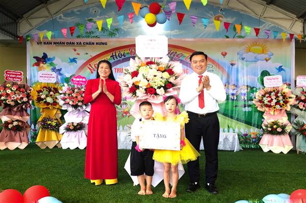 Hơn 4.600 học sinh trên địa bàn xã Chấn Hưng bước vào năm học mới 2025 – 2026