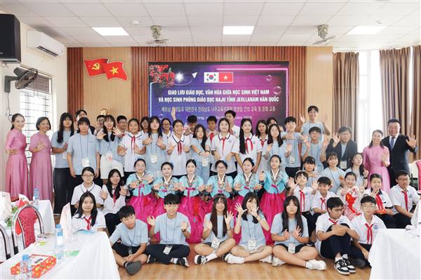 Giao lưu giáo dục - văn hoá giữa học sinh Trường THCS Ngô Quyền (phường Lê Chân) và học sinh thành phố Naju, tỉnh Jeolla Nam, Hàn Quốc
