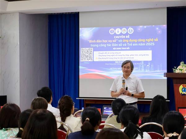 Hơn 200 cán bộ làm công tác dân số và trẻ em phía Tây Hải Phòng được tập huấn nâng cao năng lực ứng dụng công nghệ số