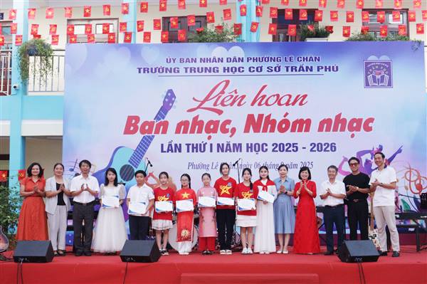 Trường THCS Trần Phú (phường Lê Chân): Liên hoan ban nhạc, nhóm nhạc lần thứ I, năm học 2025 - 2026
