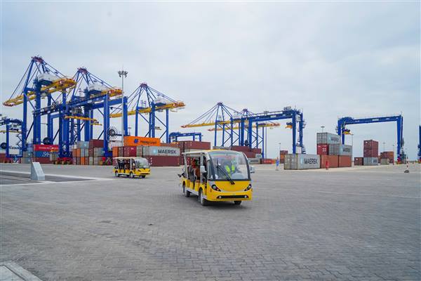 Báo cáo tổng hợp tình hình thực hiện nhiệm vụ phát triển kinh tế - xã hội tháng 8 và 8 tháng, một số nhiệm vụ trọng tâm các tháng cuối năm 2025