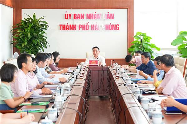 Ban đại diện Hội đồng quản trị Ngân hàng Chính sách xã hội thành phố triển khai phương hướng nhiệm vụ những tháng cuối năm 2025
