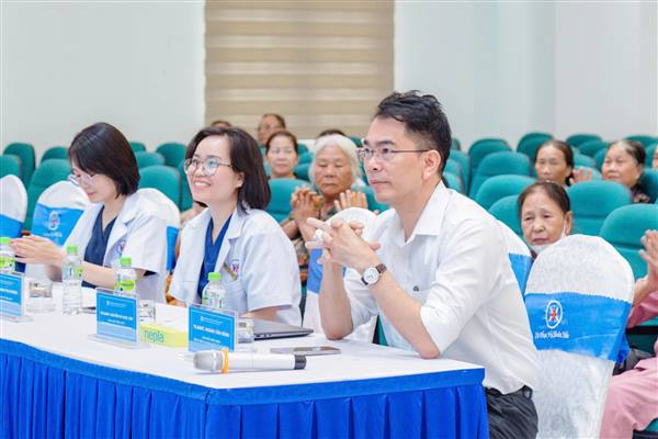 Nâng cao nhận thức cộng đồng về tầm soát, dự phòng và quản lý điều trị bệnh loãng xương