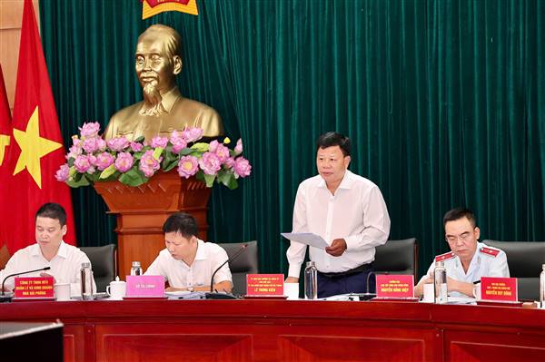 UBND thành phố đối thoại, làm rõ cơ sở pháp lý và phương án sắp xếp, quản lý quỹ nhà, đất công trên địa bàn