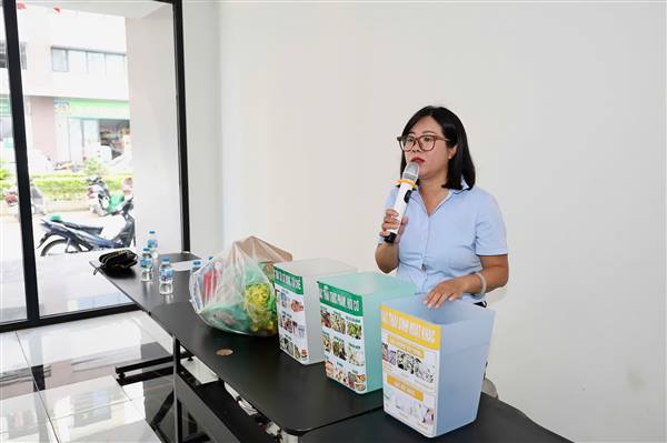 Phường Ngô Quyền triển khai mô hình chuyển đổi số trong quản lý, phân loại rác thải tại nguồn ở chung cư 