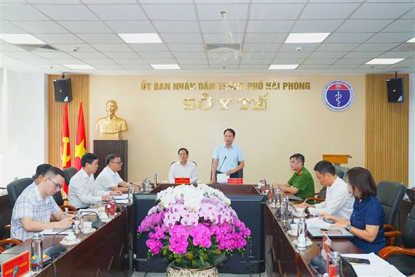 Tăng cường phối hợp liên ngành, siết chặt điều kiện bảo đảm an toàn vệ sinh thực phẩm