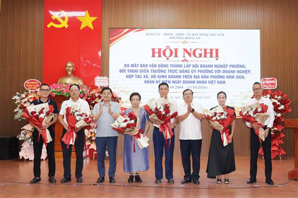 Phường Hồng An đối thoại với doanh nghiệp, hợp tác xã, hộ kinh doanh trên địa bàn phường năm 2026