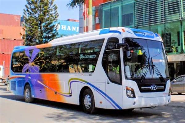 Tăng cường tuyên truyền bảo đảm trật tự an toàn giao thông trong hoạt động kinh doanh vận tải hành khách