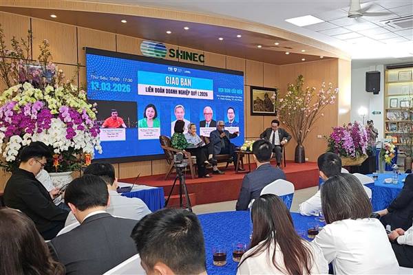 Hội nghị kết nối chuyên gia và doanh nghiệp, chia sẻ tầm nhìn phát triển công nghiệp xanh