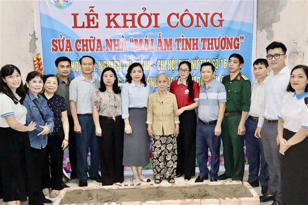 Khởi công sửa chữa nhà “Mái ấm tình thương” cho hội viên phụ nữ có hoàn cảnh khó khăn trên địa bàn phường Lê Chân