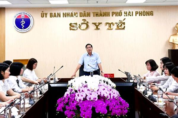 Sở Y tế triển khai các Nghị quyết của HĐND thành phố về công tác dân số và trẻ em