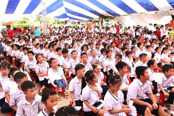 Thực hiện tuyển sinh đầu cấp Tiểu học, Trung học cơ sở không theo địa giới hành chính cấp xã