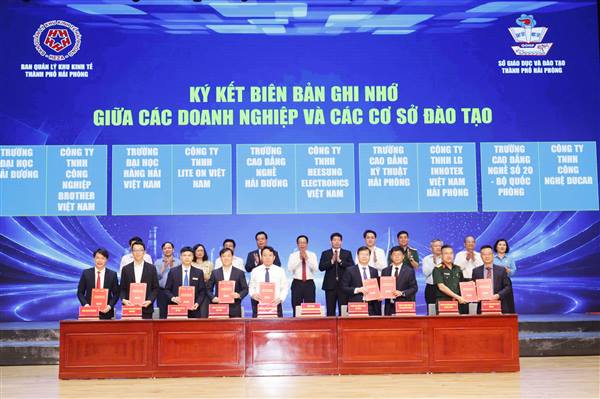 Ngày hội thu hút nguồn nhân lực cho doanh nghiệp trong các Khu công nghiệp, Khu kinh tế