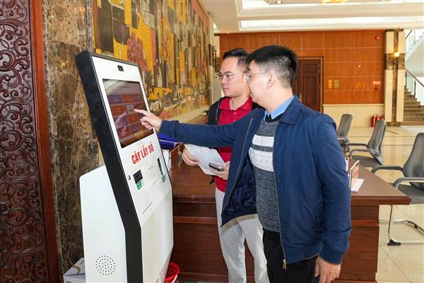 Chuẩn hóa, cập nhật dữ liệu giải quyết thủ tục hành chính trên Cơ sở dữ liệu quốc gia, bảo đảm thống nhất, chính xác và tránh trùng lặp