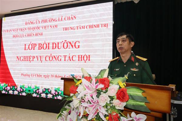 Tập huấn “Bình dân học vụ số” nâng cao kỹ năng ứng dụng công nghệ số cho đội ngũ cán bộ, hội viên Cựu chiến binh phường Lê Chân