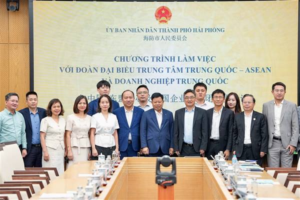 Mở rộng không gian phát triển, tăng cường hợp tác đầu tư với doanh nghiệp Trung Quốc