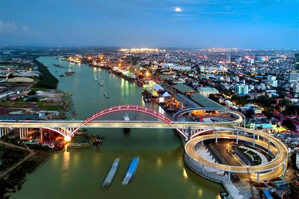 Cấm phương tiện qua cầu Bính, cầu Hoàng Văn Thụ từ 17h - 22h ngày 8/5 phục vụ khai mạc Lễ hội Hoa Phượng Đỏ 2026