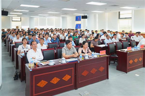 Sở Giáo dục và Đào tạo tập huấn công tác coi thi, nhận diện thiết bị công nghệ cao phục vụ Kỳ thi vào Lớp 10
